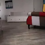 Apartman アパート カポリーヴェリ