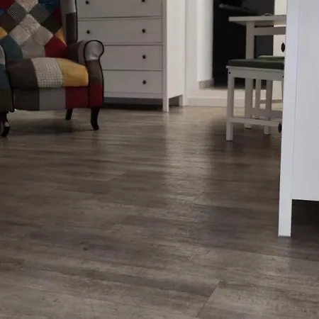 Apartman *