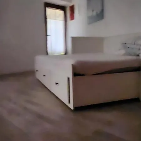 Apartman *